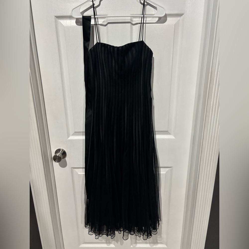 Elegant Black Pleated Dress